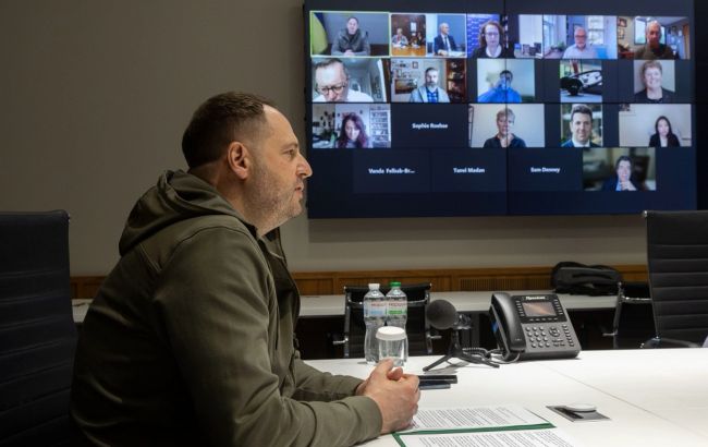 У Зеленського назвали пʼять кроків, необхідних для перемоги над Росією