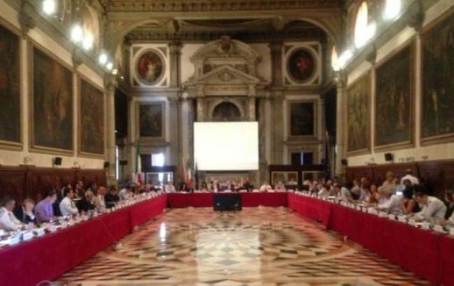 Венецианская комиссия одобрила украинский закон о люстрации, - Петренко