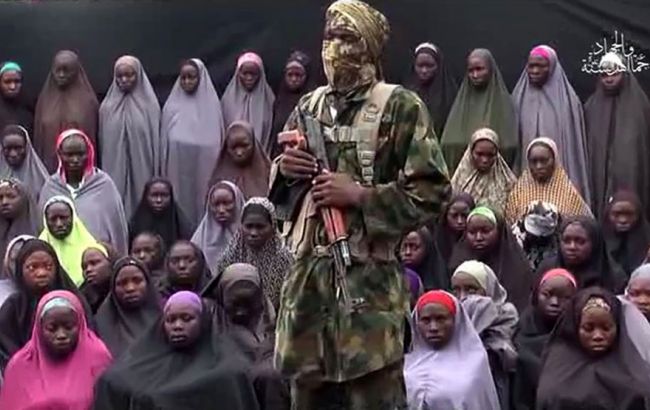 У Нігерії частина викрадених школярок загинула внаслідок авіаударів