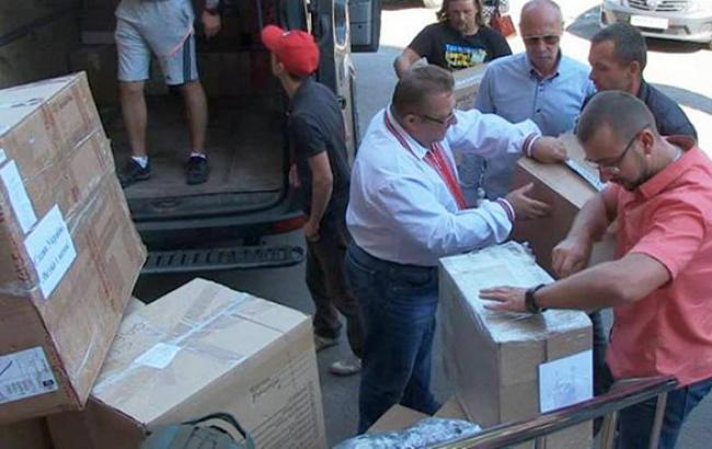 Латвія передала 3,5 тонн гумдопомоги для дітей українських військовослужбовців, - Міноборони