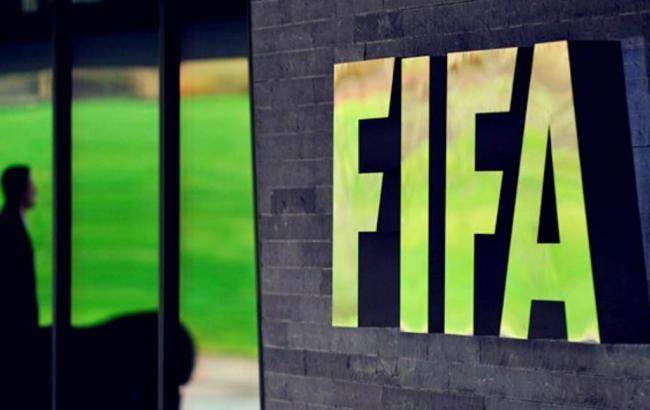 Чиновник ФІФА Річард Гавкіт визнав себе винним у корупції
