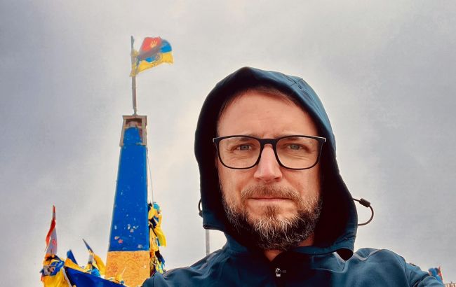 Известный телеведущий мобилизовался и принял присягу (фото, видео)