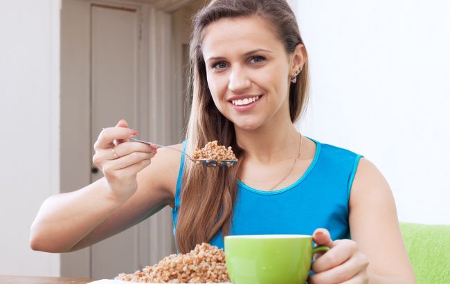 Гірше за фастфуд: лікар назвав найшкідливішу страву, яку щодня споживають мільйони