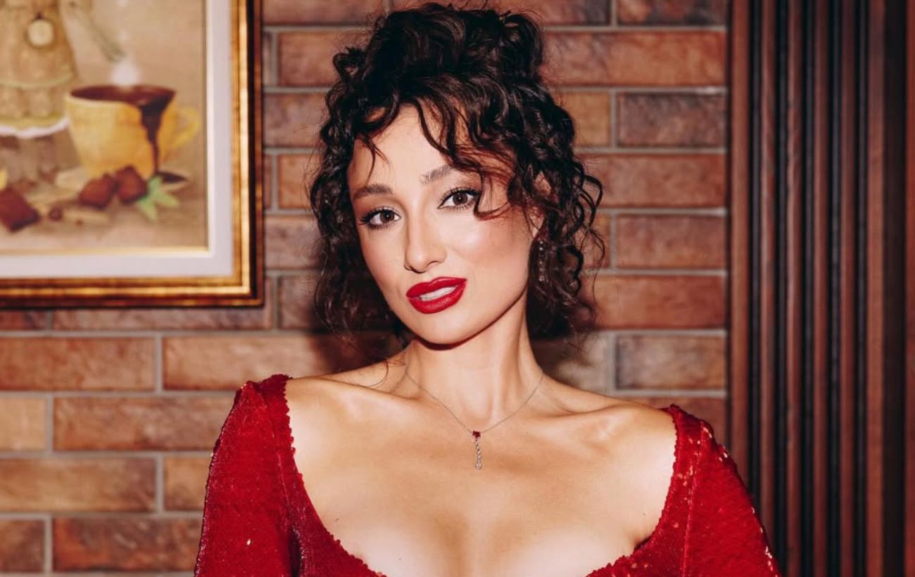 Настя з "Холостяка" поставила крапку у чутках щодо її роману з відомим співаком