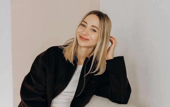 Как одеваться летом стильно и просто: модные идеи от жены Виктора Павлика