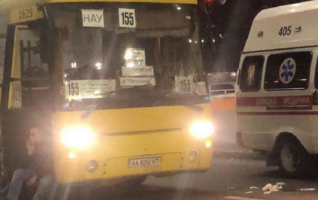 Суд арестовал водителя автобуса, который наехал на пешеходов в Киеве