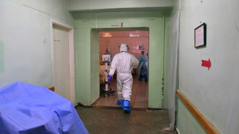 Выпрыгнула из окна больницы: в Киеве женщина совершила самоубийство