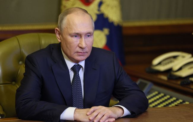 Російська влада, включаючи Путіна, все частіше використовує термін "війна", - Reuters