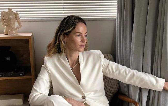 Total white look: элегантный образ на День Валентина, который сможет повторить каждая