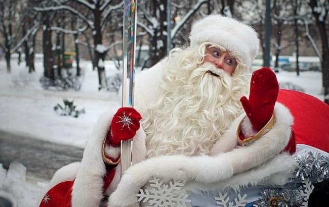 Стали известны новые детали скандала с "русским" Дедом Морозом в Днепре
