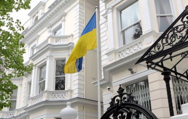 В посольстве призвали Британию принять безвиз для Украины