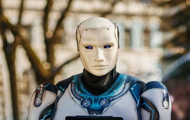 Працюють до 25 годин і пишуть ручкою: 5 роботів-гуманоїдів з IFA 2026 для дому й навчання