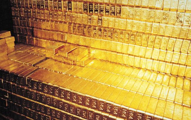 НБУ в августе не изменил количество золота в запасах