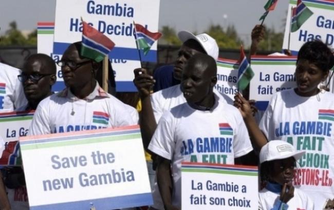 Військову операцію в Гамбії призупинено до п’ятниці