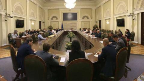 Комітет рекомендує Кабміну перевірити обґрунтованість підвищення ставок за вагони УЗ