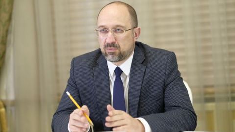 Прем'єр анонсував програму підтримки промисловості та експортерів
