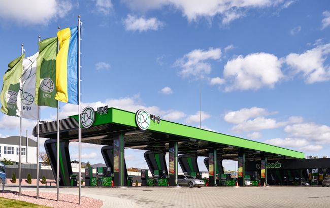 Ще 20 пікапів для ЗСУ: мережа UPG відзначає 20-річчя, зміцнюючи оборону країни