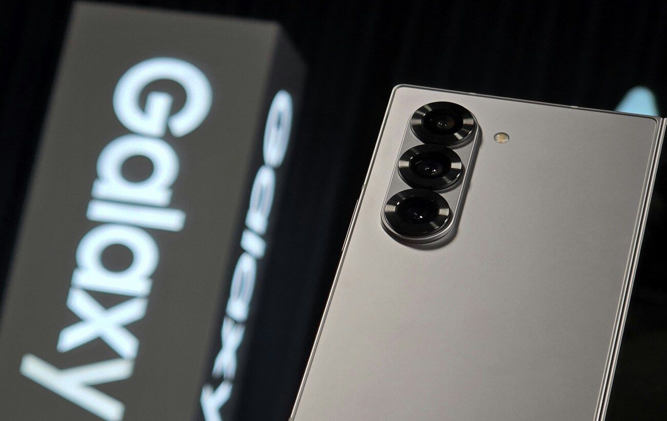 Samsung обмежує ШІ-функції у Galaxy A57: чого не отримають користувачі