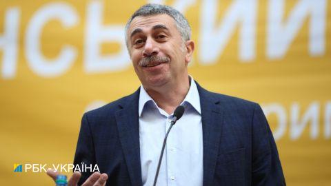 Комаровский объяснил, когда зимой можно употреблять алкоголь