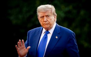 Переговори в Женеві: Трамп зробив попередження для української делегації