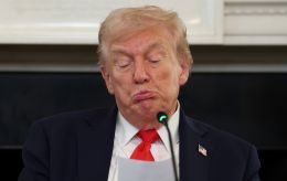 Трамп виправдав зростання цін на нафту після ескалації з Іраном