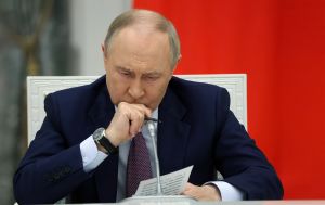 Путін підписав закон, який дозволяє вилучити житло на окупованих територіях