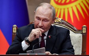 Дружня до РФ країна відмовляється від російської мови