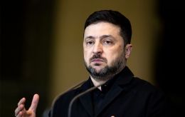 Зеленский ждет реакции США на нарушение Россией просьбы Трампа