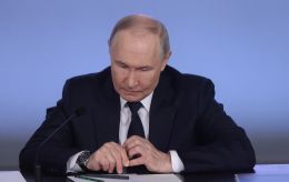 "Подарок" на 8 марта: у Путина придумали абсурдное оправдание войны