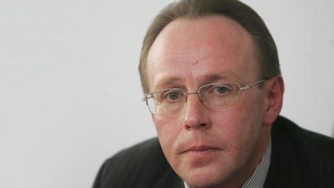 Кабмин уволил первого заместителя главы Фонда госимущества