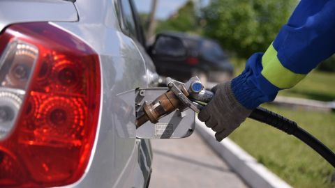 Монопольне мито: хто постраждає від зростання цін на дизельне паливо