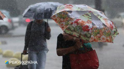 На Україну насувається сезон дощів: які області затоплюватиме