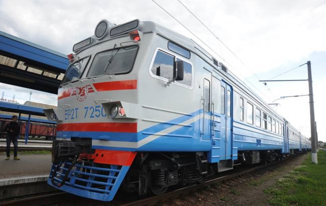 В Киеве электричка отменила рейсы: когда не будет ходить поезд