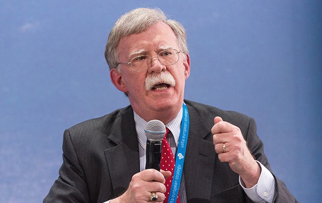 США поддерживают Brexit без соглашения Британии и ЕС, - Болтон