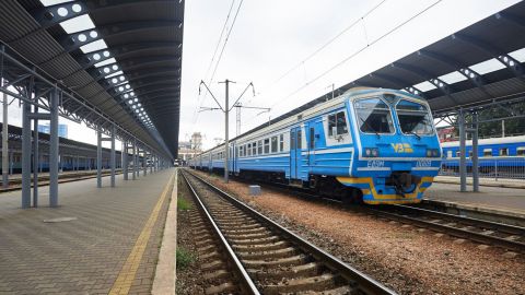 Укрзалізниця запускає ще кілька поїздів: куди можна буде поїхати