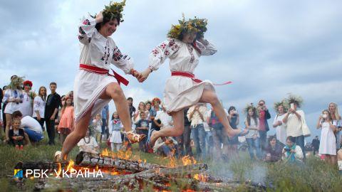 Украинцы назвали любимые праздники: что изменилось за 10 лет