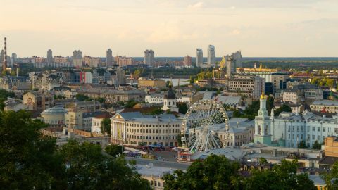 Куди вирушити, якщо на вихідні ви залишились в Києві