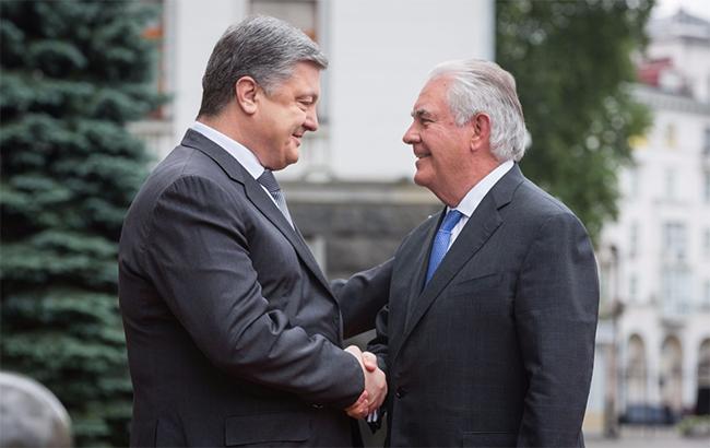 Тіллерсон запевнив, що питання Криму постійно знаходиться на порядку денному