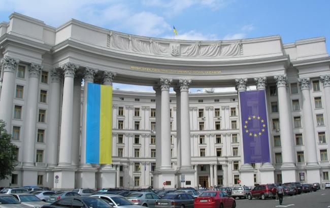 МЗС заявив про відсутність українців серед жертв інциденту з автобусом у Казахстані