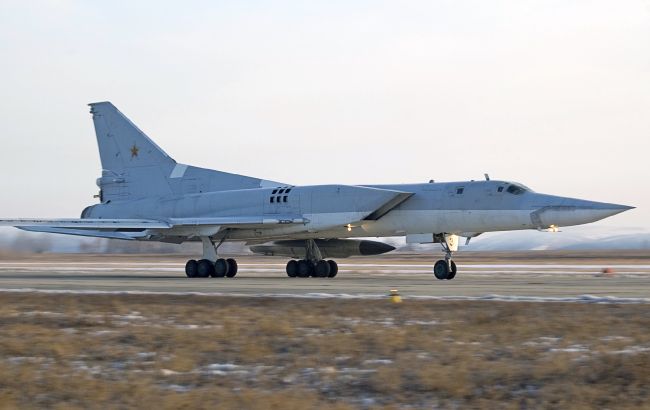 У мережі пишуть про збитий Ту-22М3 у Курській області. Чи можливо це: думки експертів