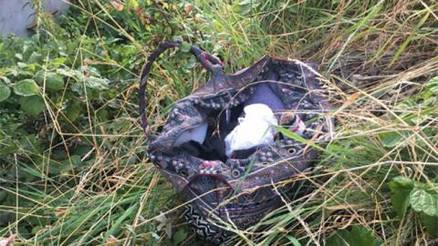 Во Львове женщина погибла под колесами грузового поезда