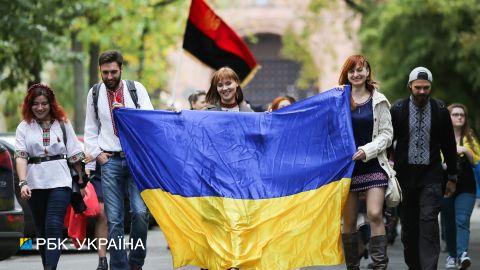 В Україні сьогодні відзначають День державного прапора