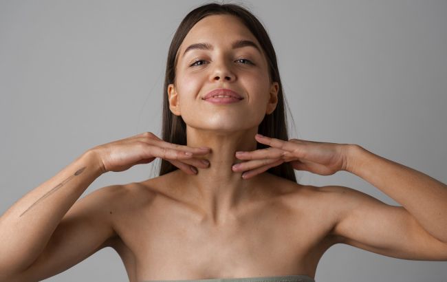 Друге підборіддя зникне назавжди, якщо ви почнете робити цю просту вправу