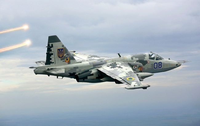 Авіація ЗСУ знищила два склади боєприпасів і взводні опорні пункти росіян