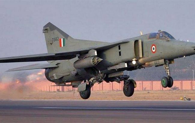 В Індії зазнав катастрофи винищувач Міг-27