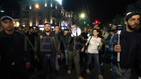 У Єревані пройшла хода опозиції