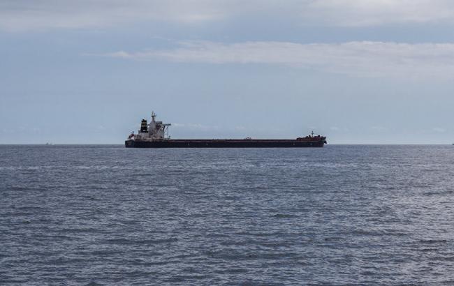 У портах Криму зафіксовано 19 вантажних суден-порушників