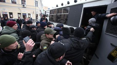 Затримання активістів у Києві: суд над поліцейським відбудеться о 16:00