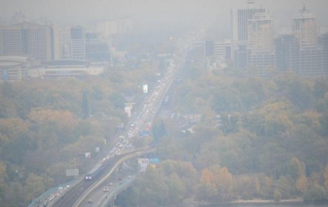 КМДА попереджає столичних водіїв про туман 18 та 19 грудня