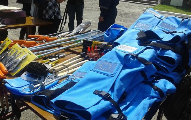 ЄС: питання розмінування в Україні залишиться "на довгі роки"